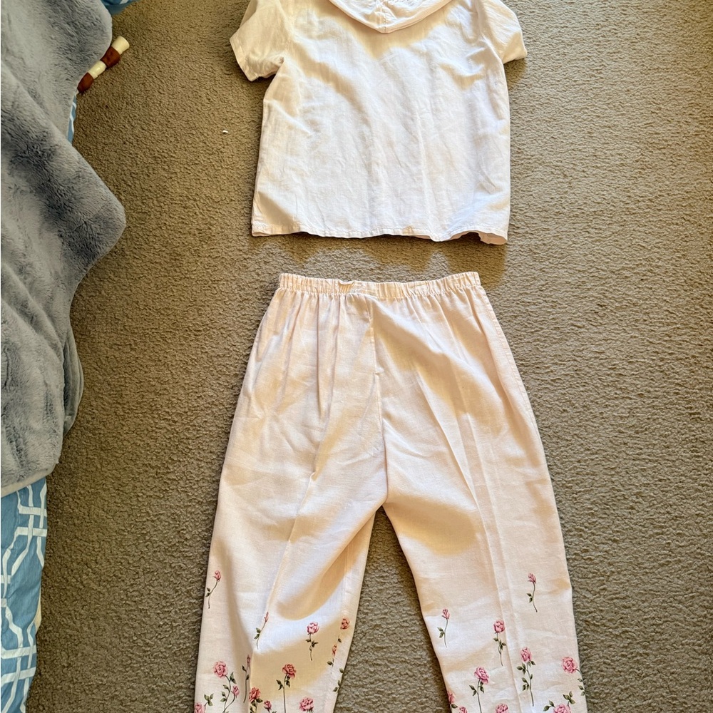 Pink Floral Set - Picture 2 of 2